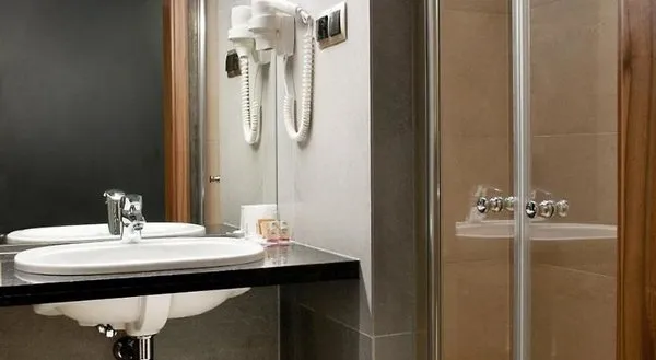 Hotel Piano