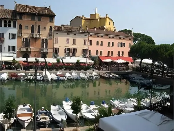 Hotel Piroscafo