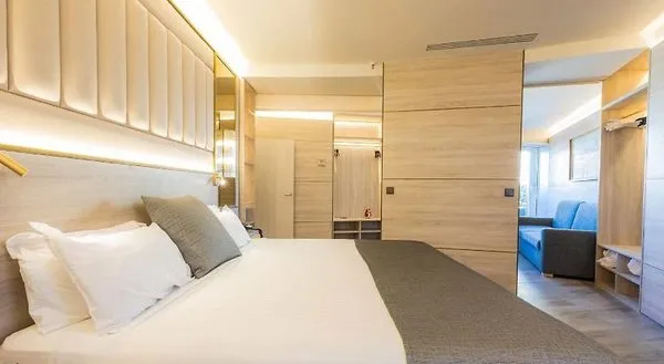 Hotel Preciados