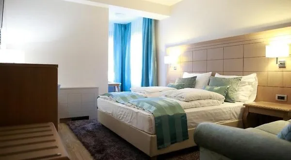Hotel Raca