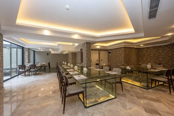 Hotel Ravi