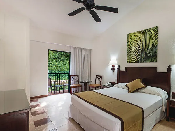 Hotel Riu Lupita