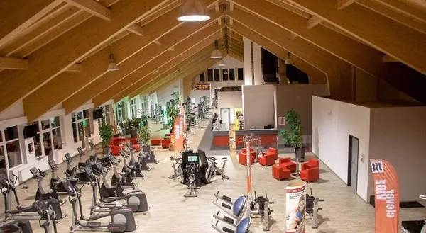 Hotel Roter Hahn, Garni