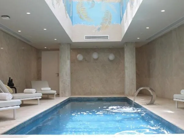 Hotel Royal Asbu