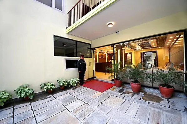 Hotel Sapana Garden