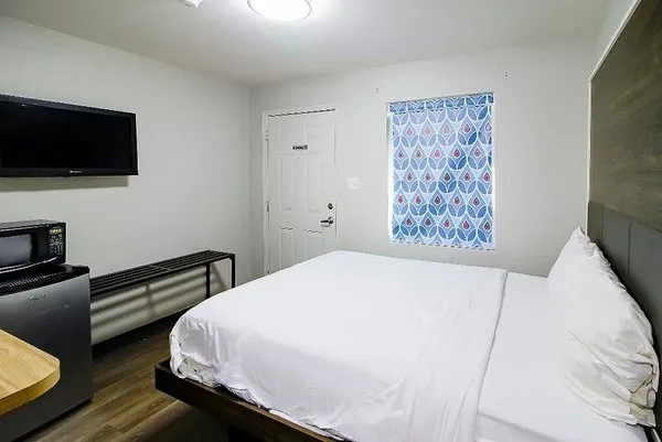 Hotel Sulphur LA Hwy 90 West by OYO Rooms