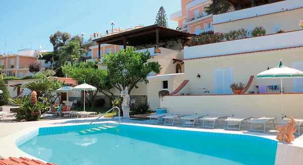 Hotel Terme La Pergola & Villa Flavio