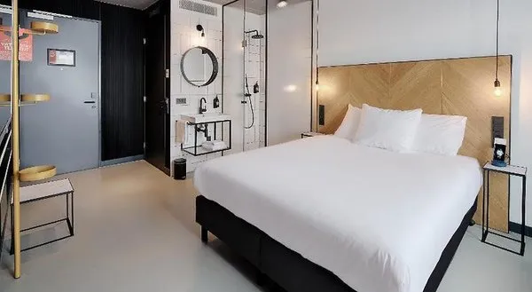 Hotel The Match