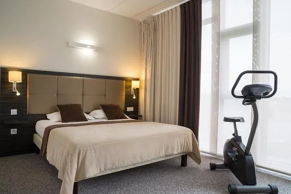 Hotel The Originals Cholet South La Verriaire