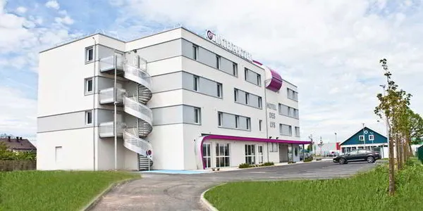 Hotel The Originals des Lys Dreux