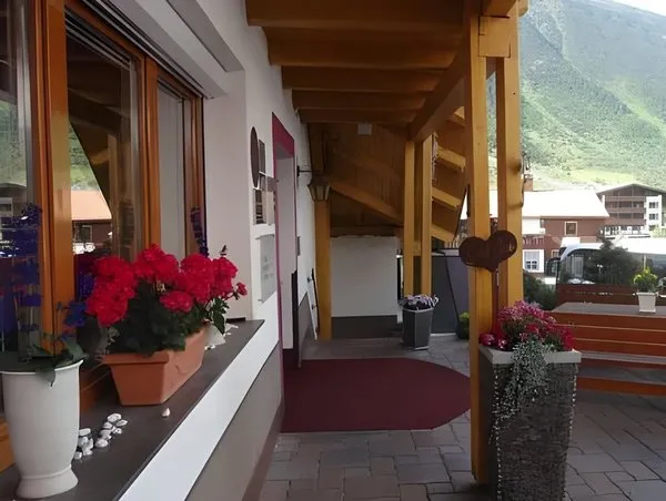Hotel Toni