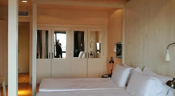 Hotel Trias