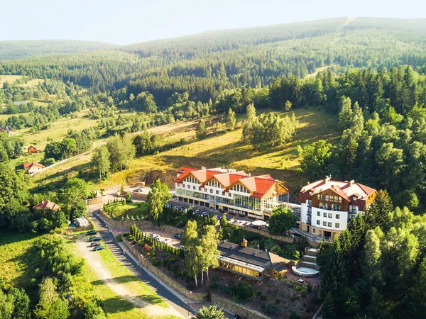 Hotel & Medi-Spa Bialy Kamien