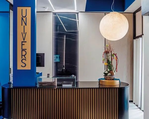 Hotel Univers