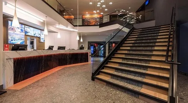 Hotel Universel