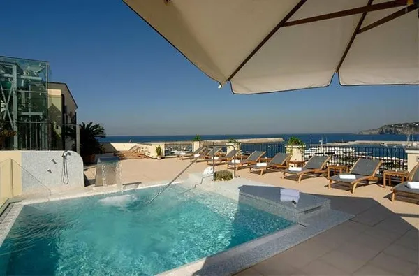 Hotel Villa Carolina