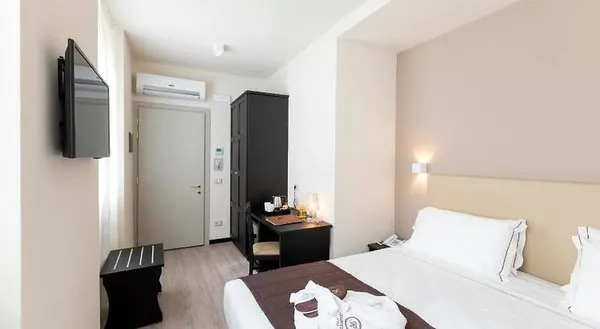 Hotel Villa Cipressi, by R Collection Hotels