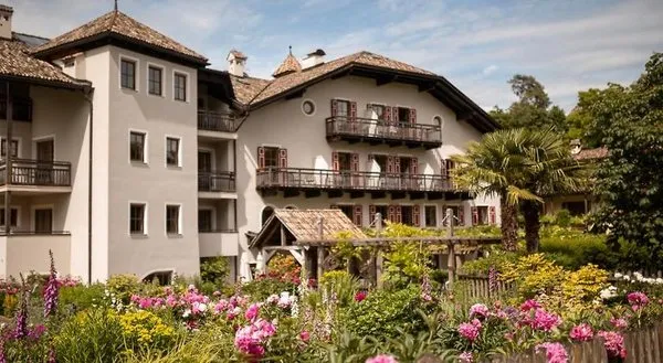 Hotel Weingut Stroblhof