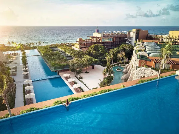 Hotel Xcaret Arte