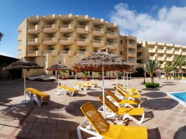 Houda Yasmine Marina & SPA