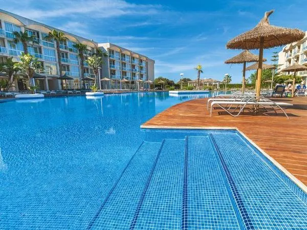 Houm Nets Hotel