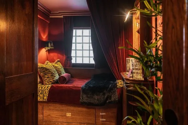 House of Gods Hotel