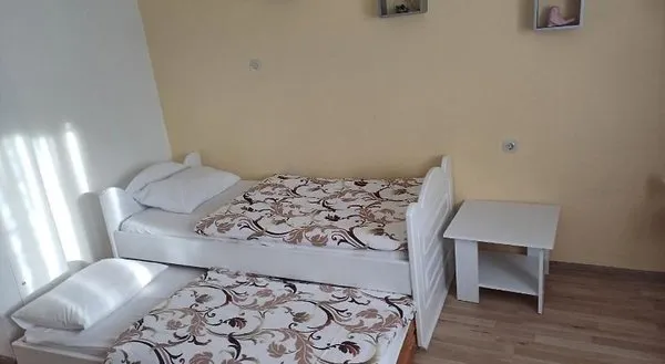 House Tomljanovic