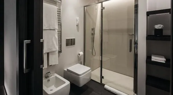 Hyatt Centric Milan Centrale
