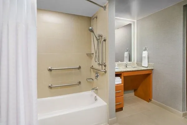 Hyatt House Fort Lauderdale Airport - South & Cruise Port