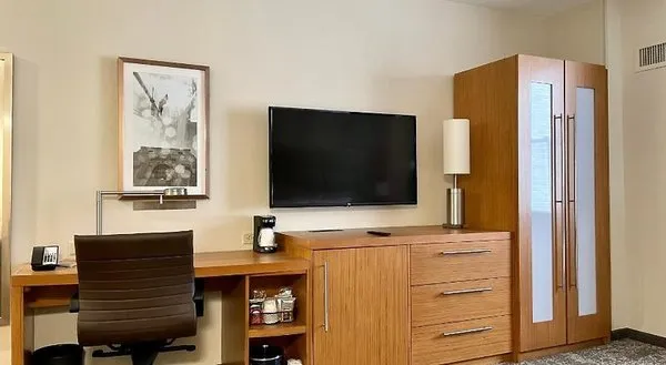 Hyatt Place Houston / Downtown