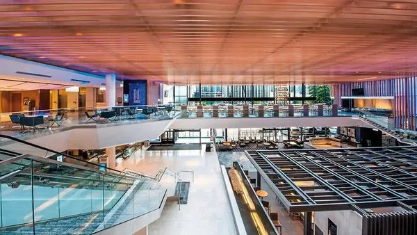 Hyatt Regency Chicago