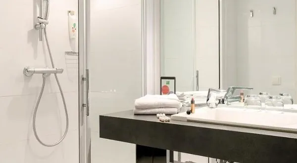 Ibis Styles Menton Centre
