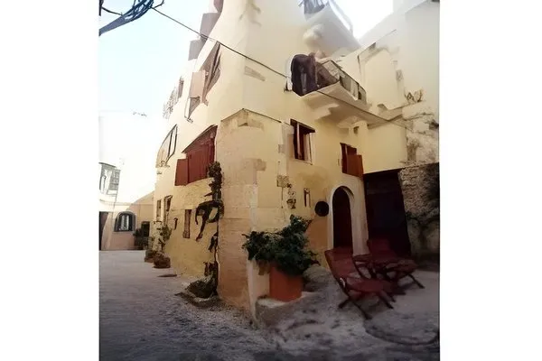 Ifigenia Rooms Studios & Suites