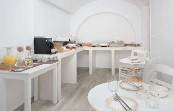 Iliada Suites