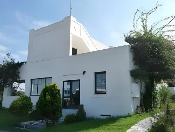 Ilios and Irene Apartments