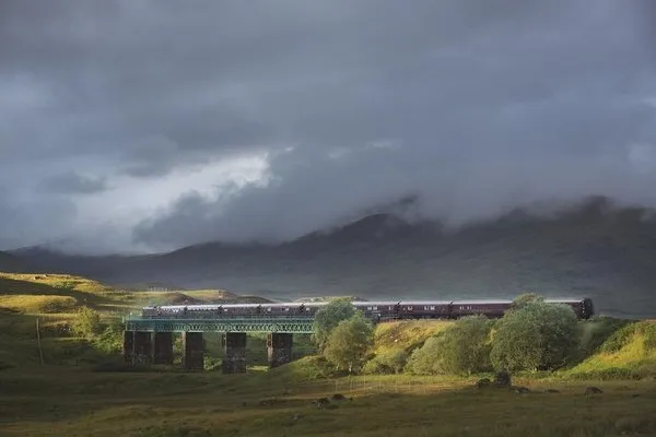 Im Belmond Royal Scotsman durch Schottland - Whisky Tour