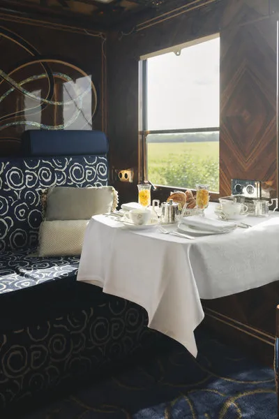 Im Venice Simplon Orient Express von Paris nach Wien,Venice Simplon Orient Express Paris - Wien,Im Venice Simplon-Orient-Express von Paris nach Wien