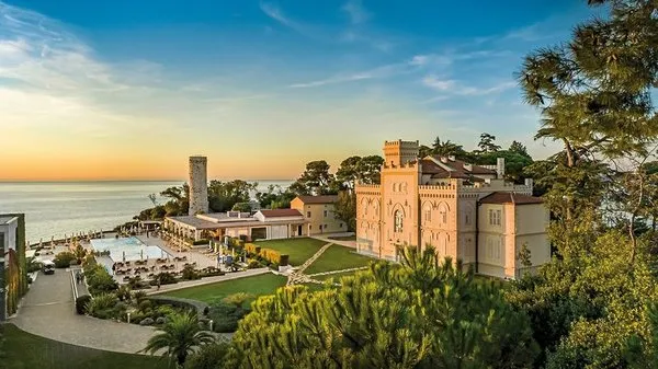Isabella Island Resort, Valamar Collection