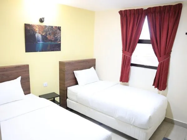 Island City Hotel