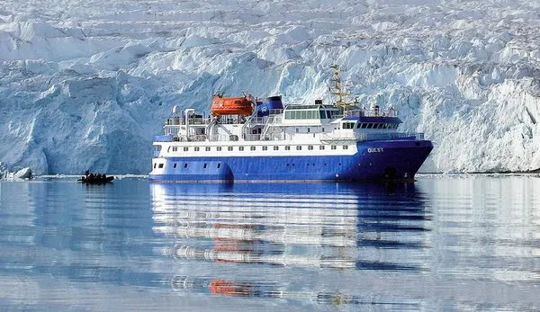 Island - Gletscher, Wale und Geysire