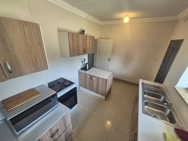 Ithonsi Guesthouse