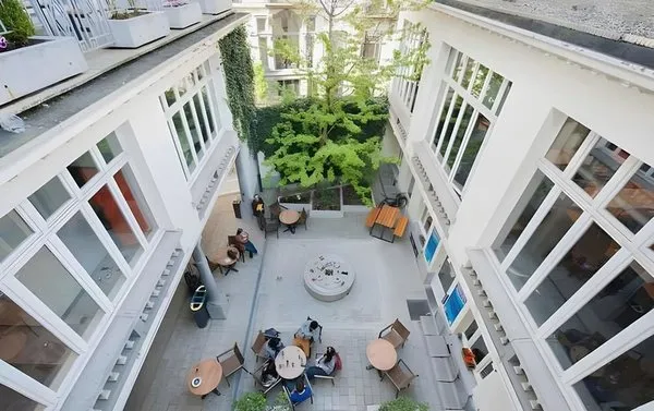 Jacques Brel Youth Hostel