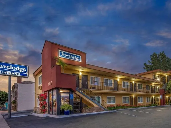 Jenn S. Travelodge by Wyndham Burbank-Glendale