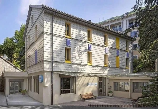 Montreux Youth Hostel