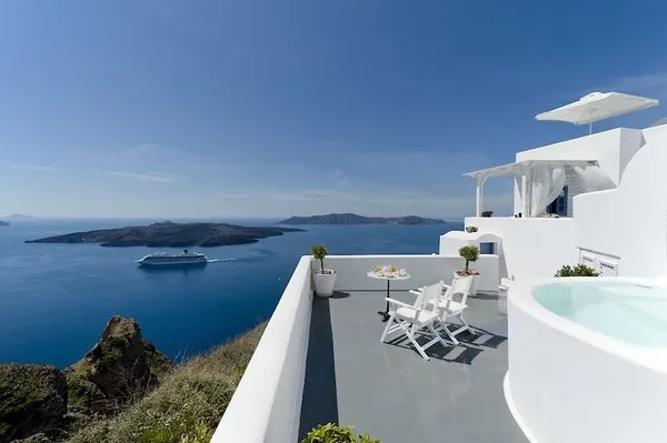 Kamares Apartments