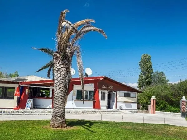 Kamari Apartments