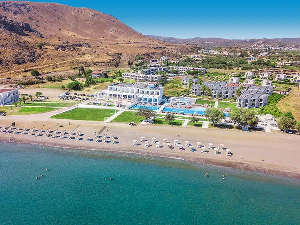 Kamari Plus Hotels