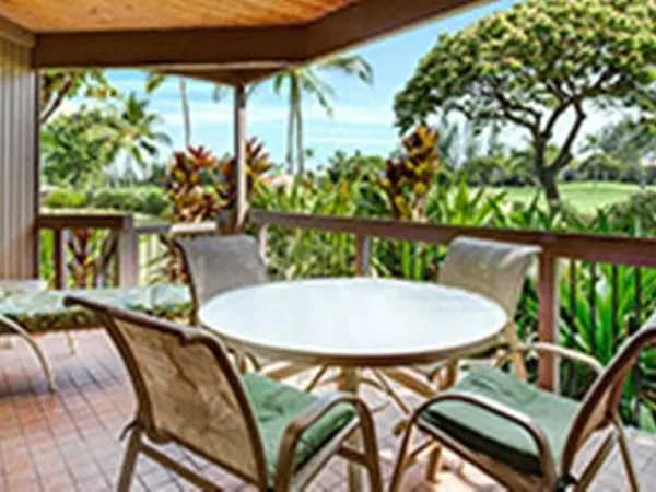 Kanaloa at Kona by Castle