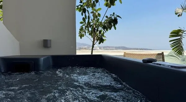 Kastro Suites