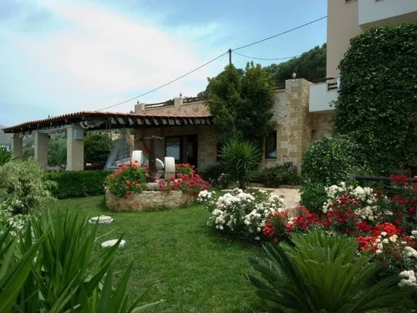 Kavousi Resort